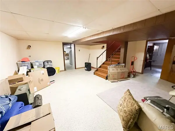 1403 S Henderson Street, Salem, MO 65560