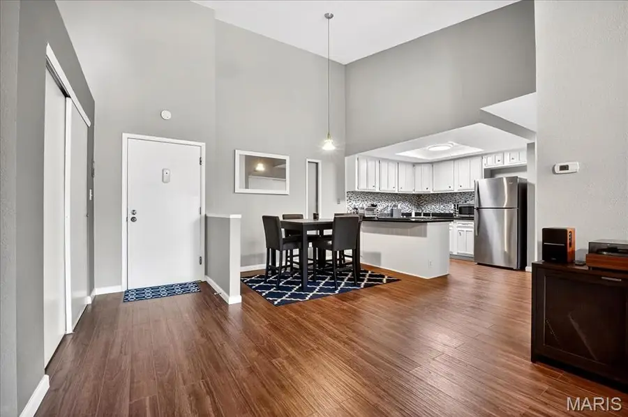 1465 Heritage Landing #46 (410), Saint Charles, MO 63303 - Image #2