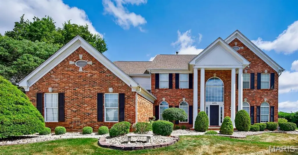 15575 Meadowbrook Circle Lane, Chesterfield, MO 63017 - Image #1