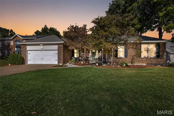 15 Eagles Way Lane, Lake St Louis, MO 63367