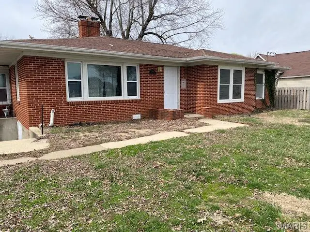 395 N Main Street, Hoyleton, IL 62803 - Image #1