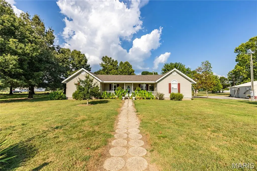 226 Sandy Lane, East Prairie, MO 63845 - Image #1