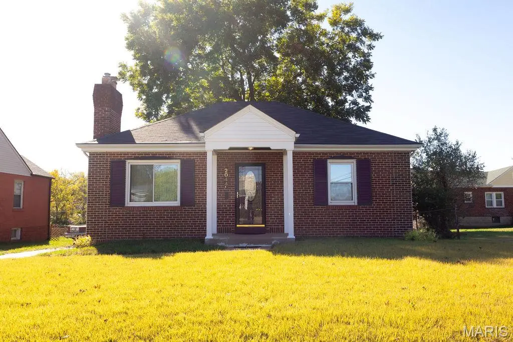 2044 Hildred Avenue, Saint Louis, MO 63136 - #1