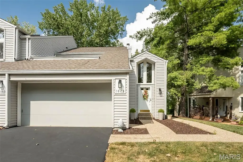 1878 Ridgeview Circle Drive, Ballwin, MO 63021 - Image #1