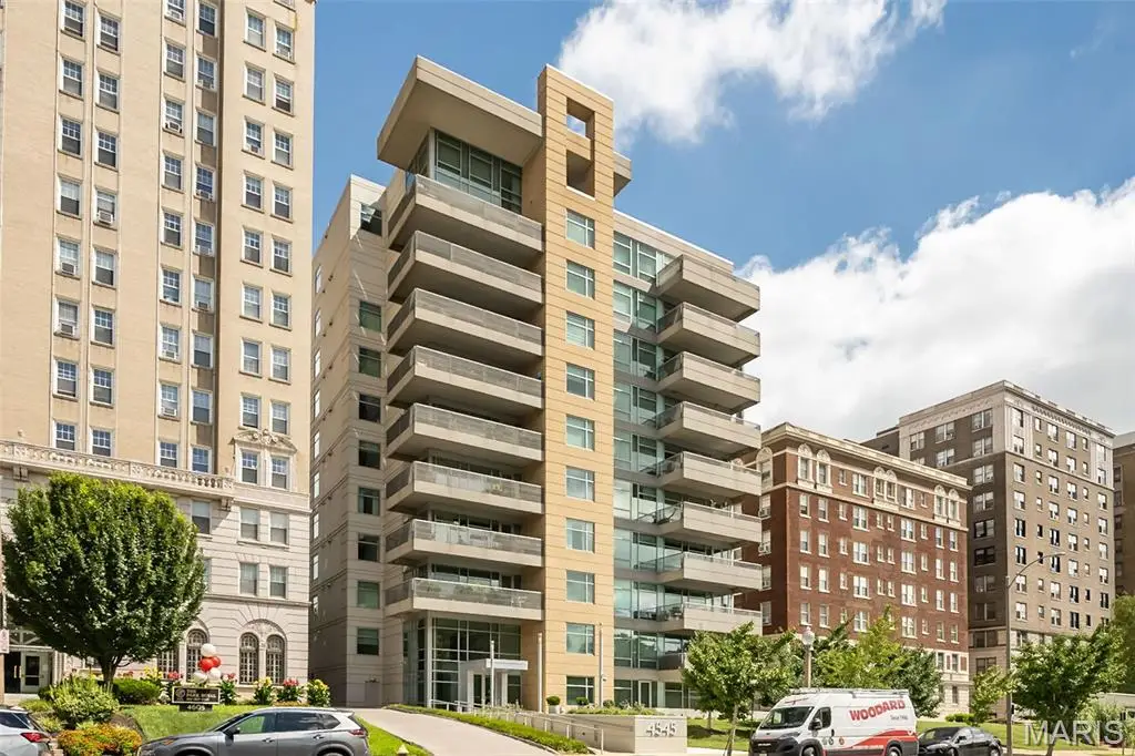 4545 Lindell Boulevard #14, Saint Louis, MO 63108 - Image #1
