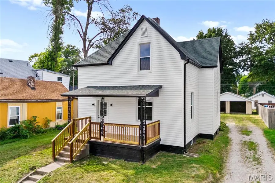 421 S 20th Street, Belleville, IL 62226 - Image #2