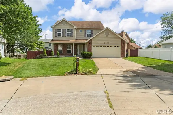 2906 Russet Court, Florissant, MO 63031