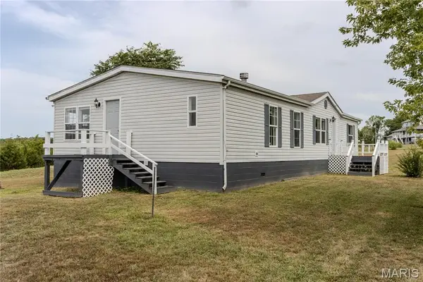 27645 Spring Road, Richland, MO 65556