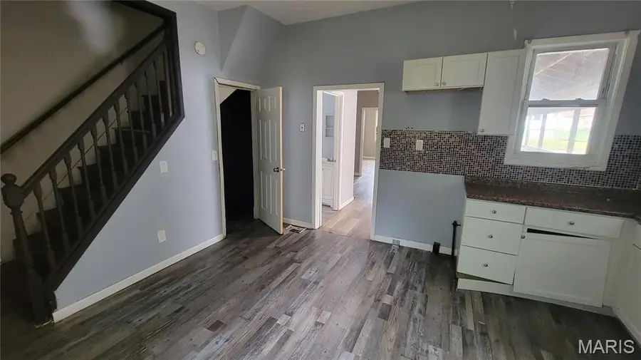 9704 S Broadway, Saint Louis, MO 63125 - Image #3