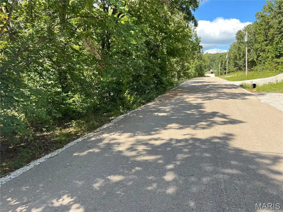 2084 Sheltered Way, Perryville, MO 63775 - Image #2