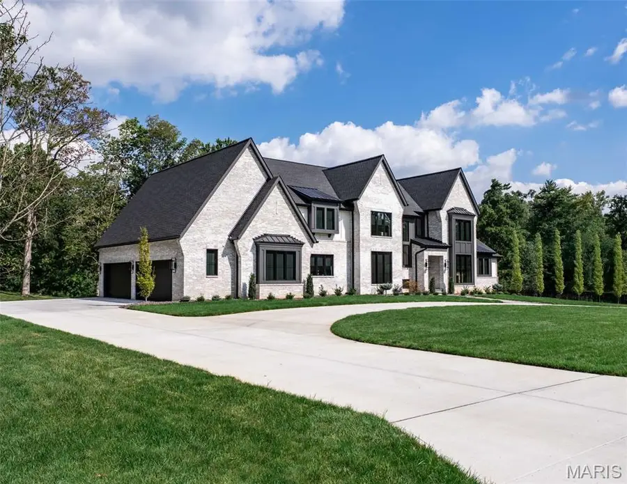 TBB Ballas Ridge Hawthorne, Des Peres, MO 63131 - Image #2