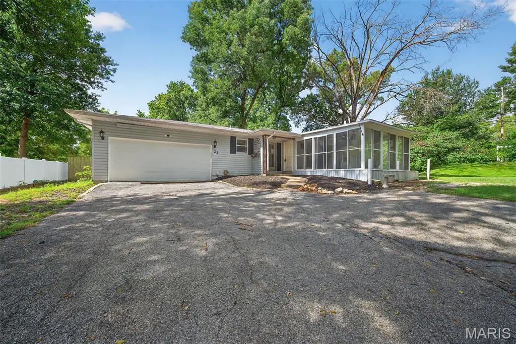 23 Melody Lane S, Saint Charles, MO 63303 - Image #1