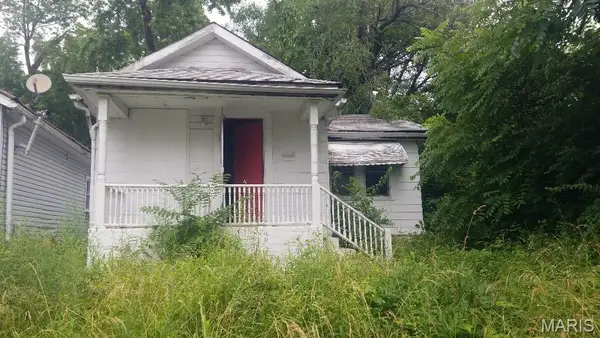 6527 Mount Avenue, St Louis, MO 63121