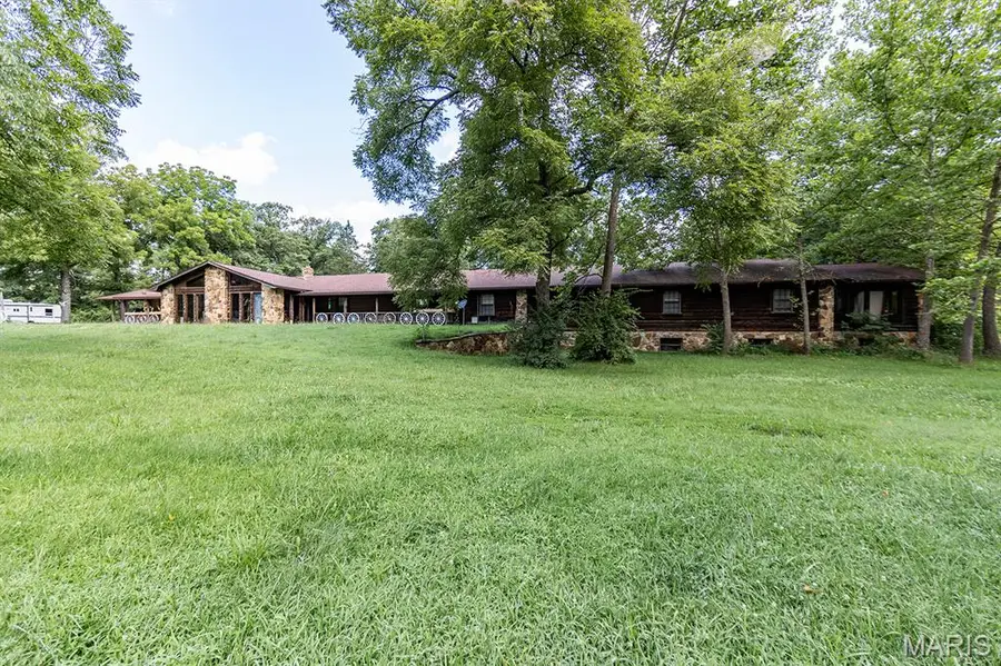 81 Pilkenton Lane, Cuba, MO 65453 - Image #2