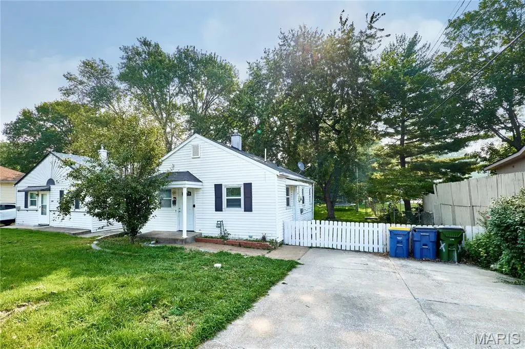 3346 Saint Joachim Lane, Saint Ann, MO 63074 - Image #1