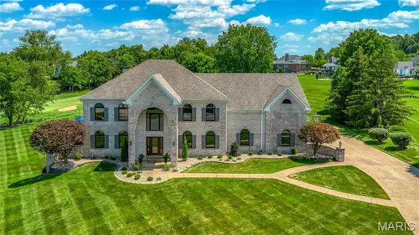 32 Rathfarnum Lane, Weldon Spring, MO 63304