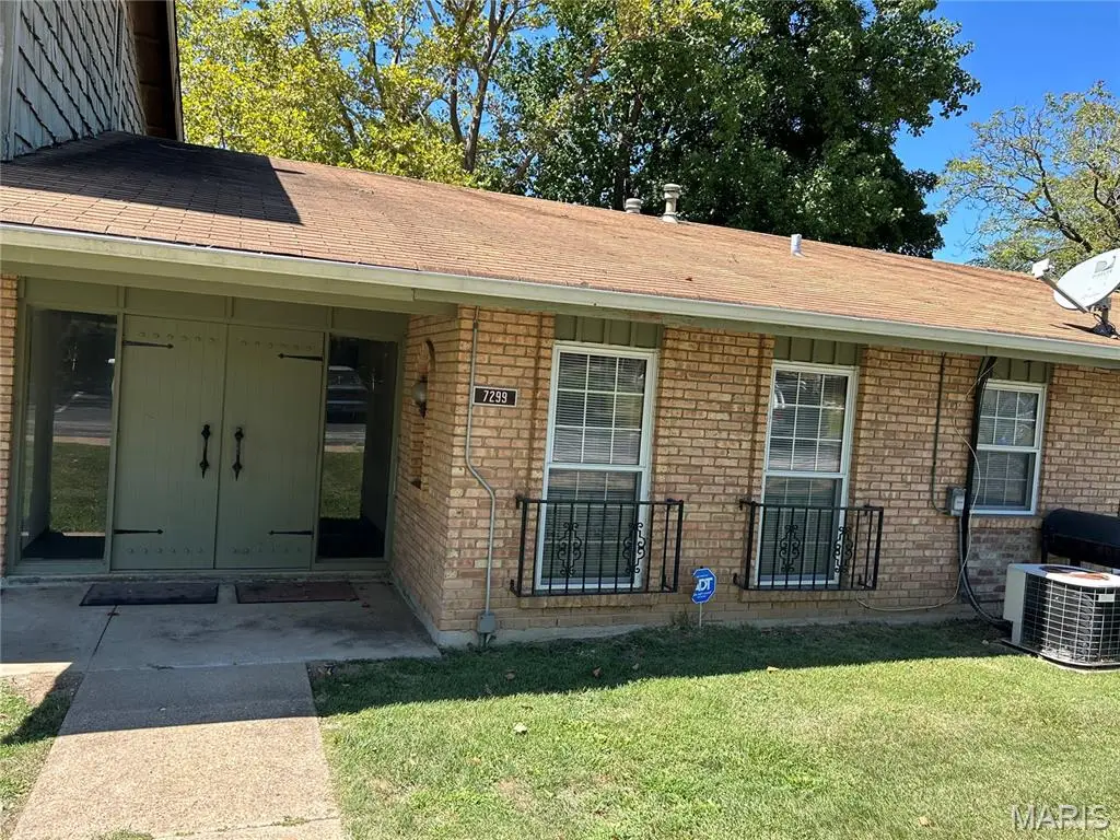 7299 N Hanley Road #B, Hazelwood, MO 63042 - Image #1