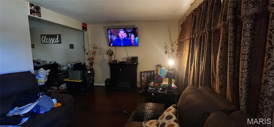 1230 Yukon Drive, Saint Louis, MO 63137 - Image #3