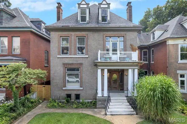 3532 Victor Street, St Louis, MO 63104