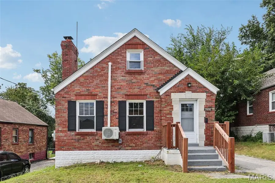 7030 Lena Avenue, Saint Louis, MO 63136 - Image #2