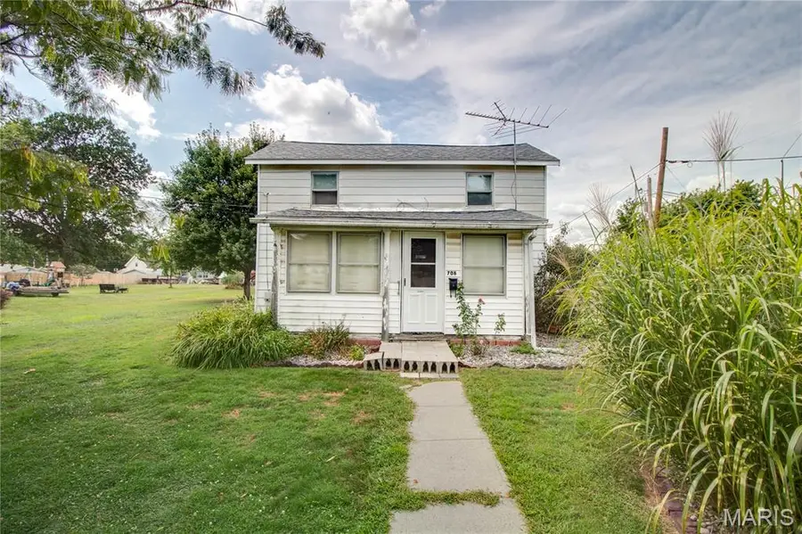 706 Harrison Street, Jerseyville, IL 62052 - Image #3