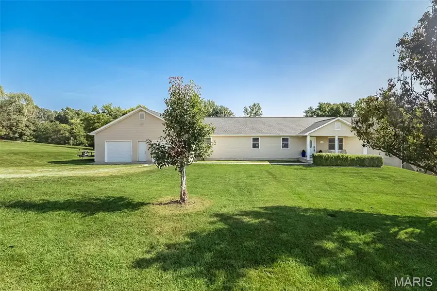 130 Alex Drive, Foley, MO 63347 - Image #2