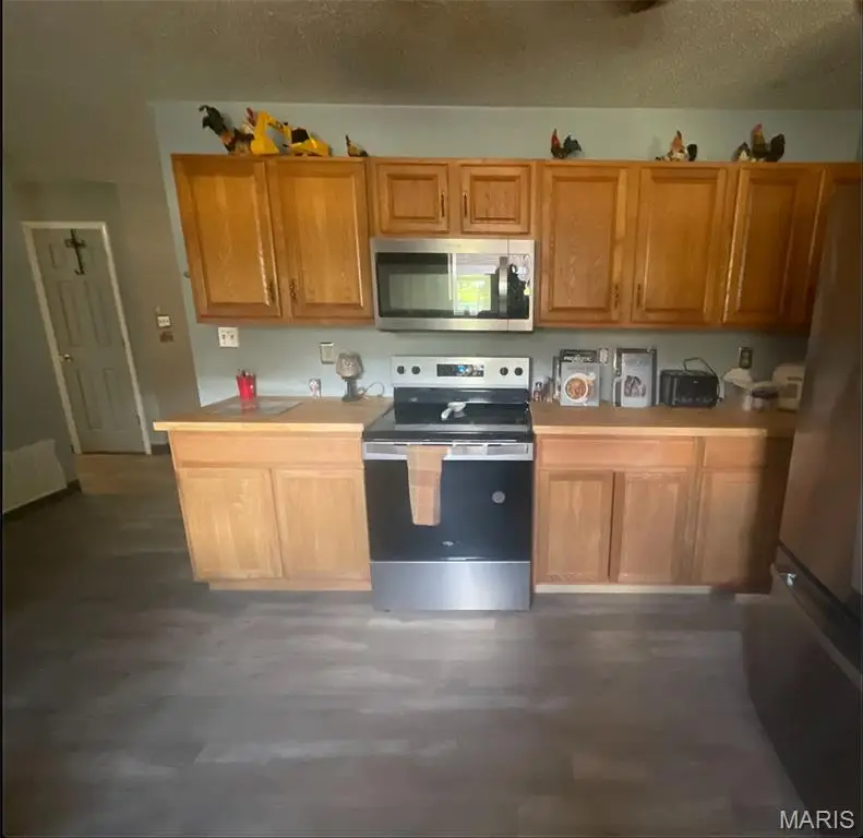 1880 Mary Street, Scott City, MO 63780 - Image #3