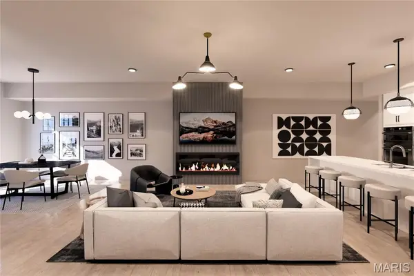 1121 S Main Street #104, St Charles, MO 63301