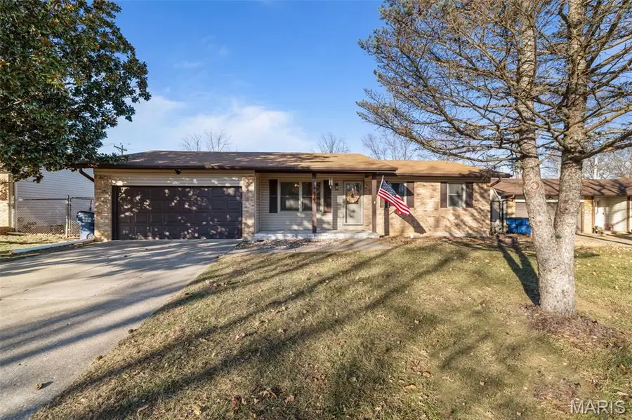 4677 Onondaga Trail, Saint Charles, MO 63304 - Image #2