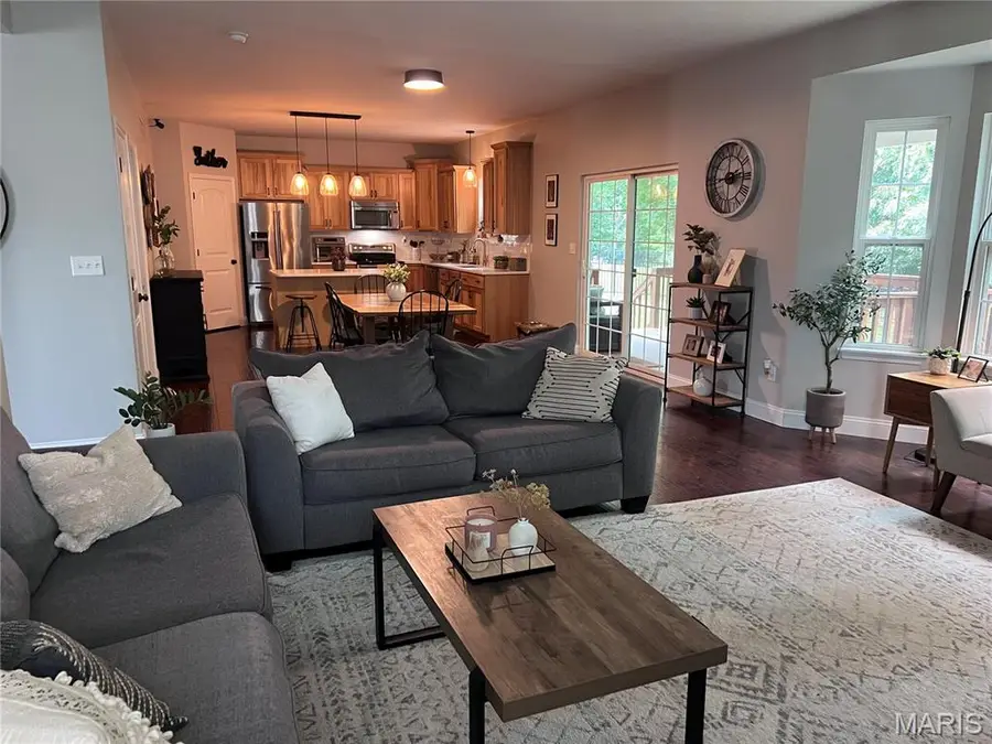 10537 Victoria Falls Drive, Festus, MO 63028 - Image #3