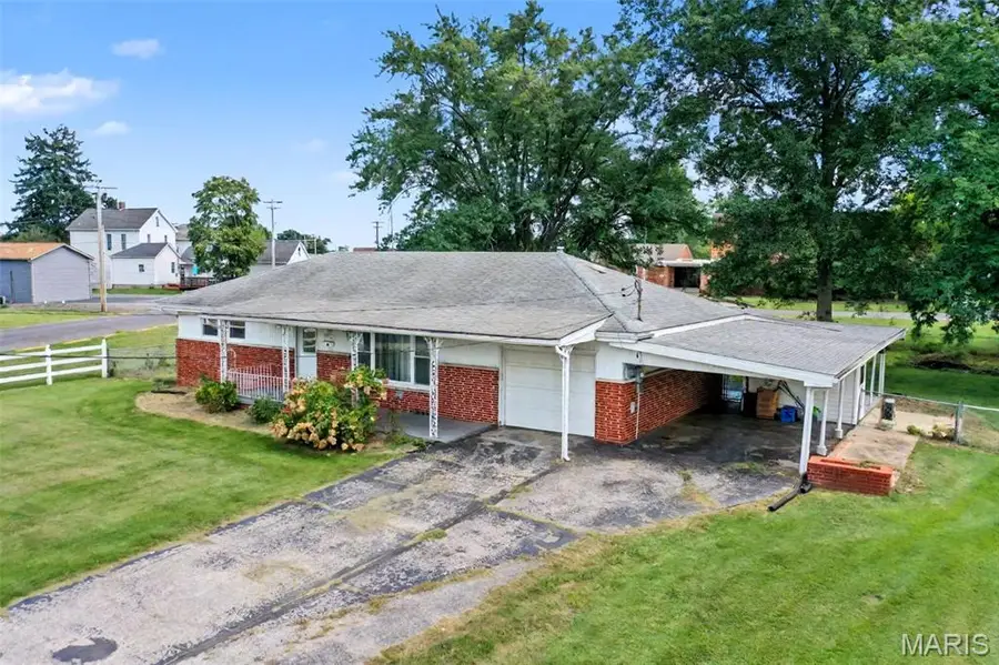 100 Marie Street, Bethalto, IL 62010 - Image #2