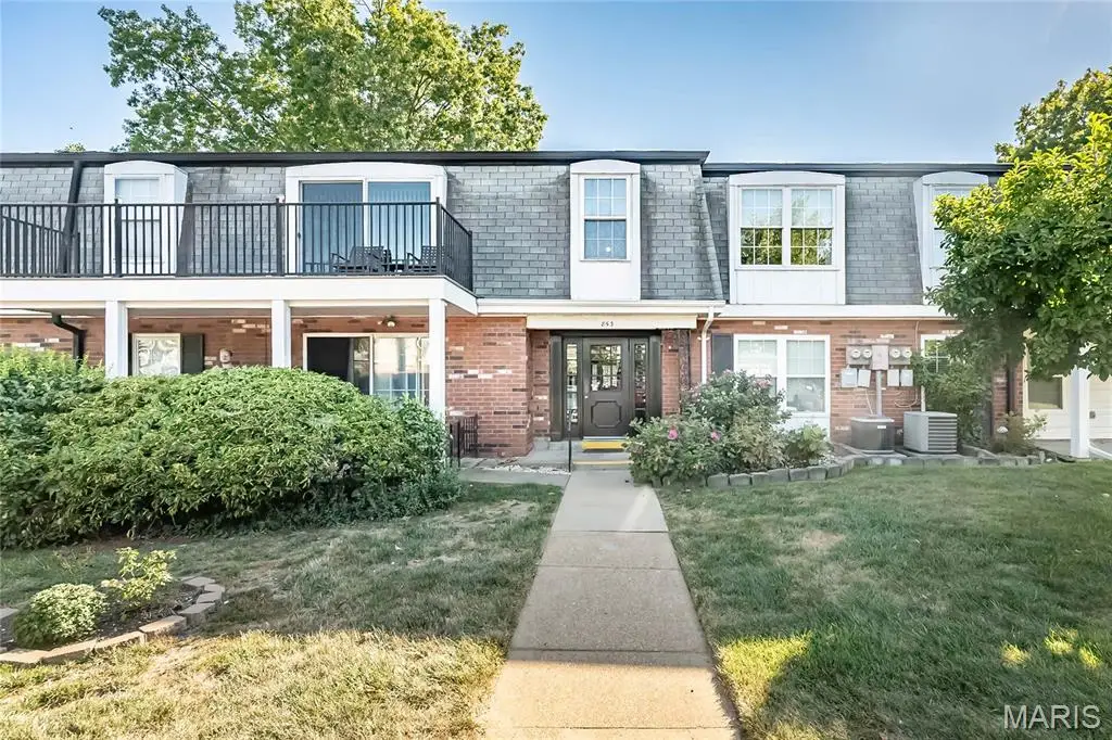 853 Dumont Place #B, Saint Louis, MO 63125 - Image #1
