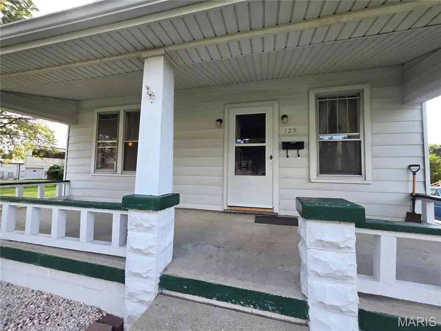 129 N 44th Street, Belleville, IL 62226 - Image #2