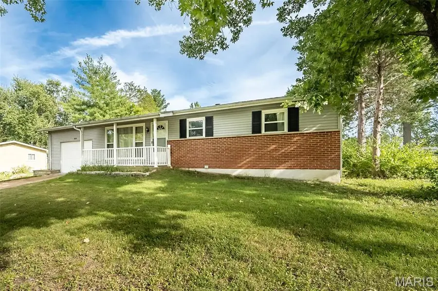 3026 Nettie Drive, Oakville, MO 63129 - Image #2