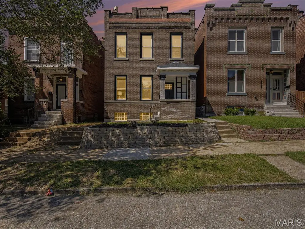 3467 Giles Avenue, Saint Louis, MO 63116 - Image #1