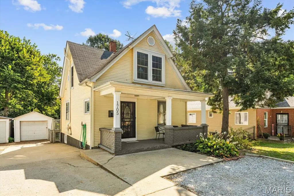 1705 S Rodgers Avenue, Alton, IL 62002 - Image #1