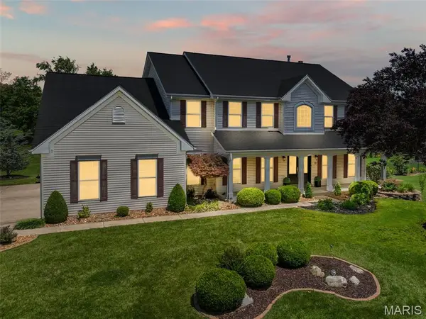 2622 Whitetail Lane, O'Fallon, MO 63368
