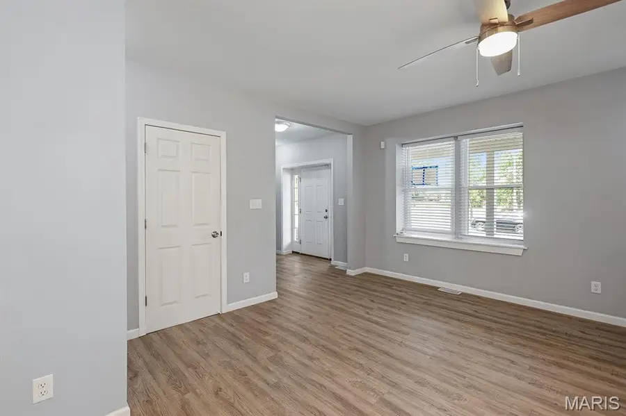 4112 W Belle Place, Saint Louis, MO 63108 - Image #3