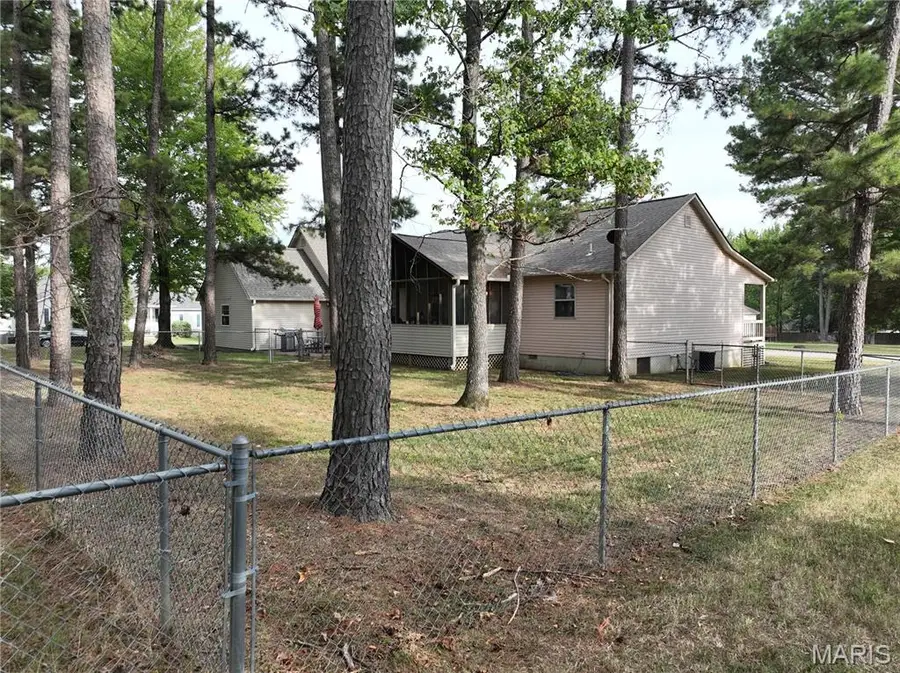 3011 Wolf Run, Poplar Bluff, MO 63901 - Image #3