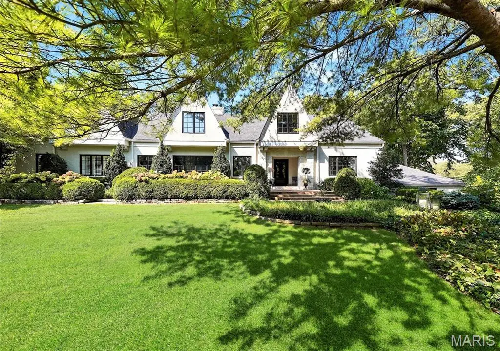 933 Lay Road, Saint Louis, MO 63124 - #1