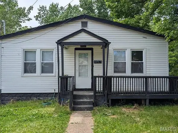 7056 Idlewild Avenue, Jennings, MO 63136