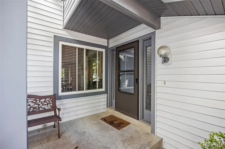 1222 Meramec Heights Drive, Ballwin, MO 63021 - Image #3