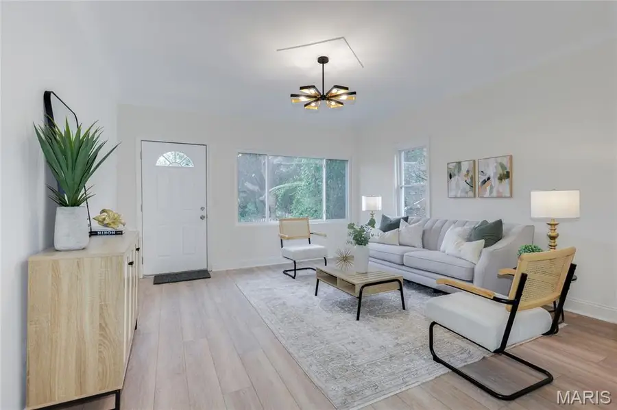 3428 Indiana Avenue, Saint Louis, MO 63118 - Image #2