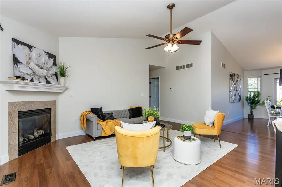 427 E Donnewald Street, Worden, IL 62097 - Image #3