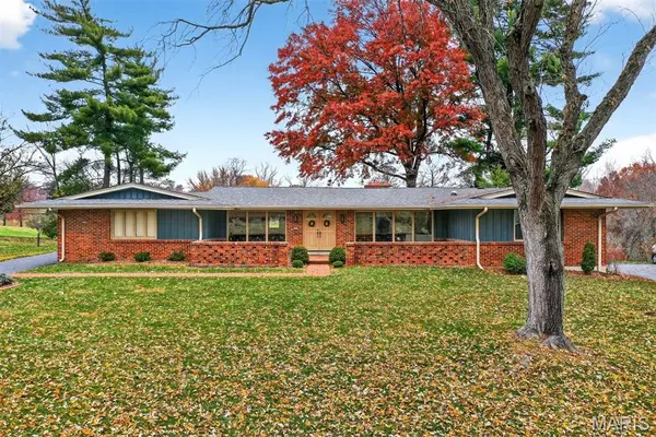 14047 Camberra Court, Chesterfield, MO 63017