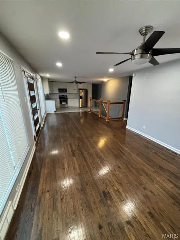 6064 W Cabanne Place, Saint Louis, MO 63112 - Image #3