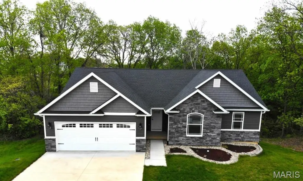 1127 Redwing Court, Grafton, IL 62037 - Image #1