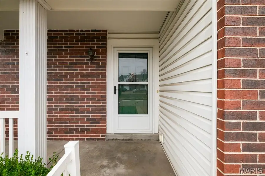 10349 Tiffany Village Circle Drive, Lakeshire, MO 63123 - Image #3