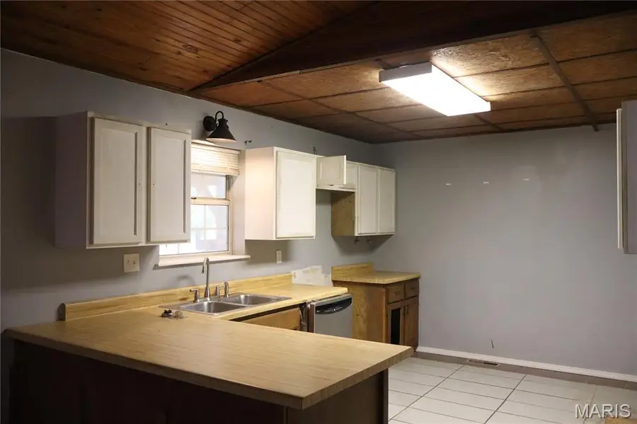 23 Prenzel Road, Poplar Bluff Township, MO 63801 - Image #2