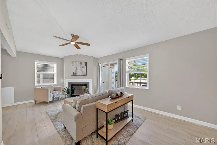 9011 N Swan Circle, Brentwood, MO 63144 - Image #3